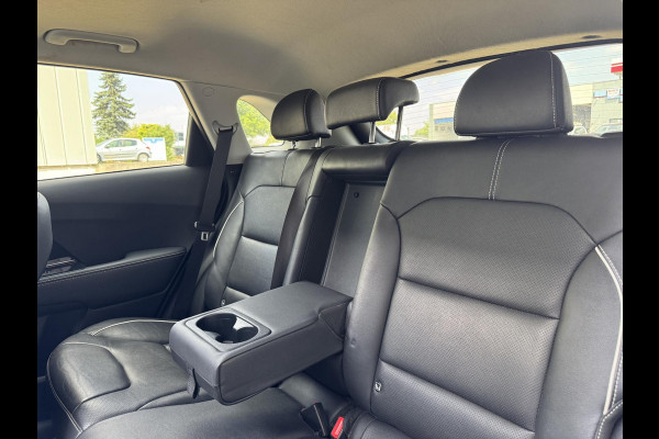 Kia e-Niro ExecutiveLine Sky 64 kWh | SOH: 93,9% | 3 Fase | Warmte pomp | Schuifdak | Adaptive CC | LED | Climate |