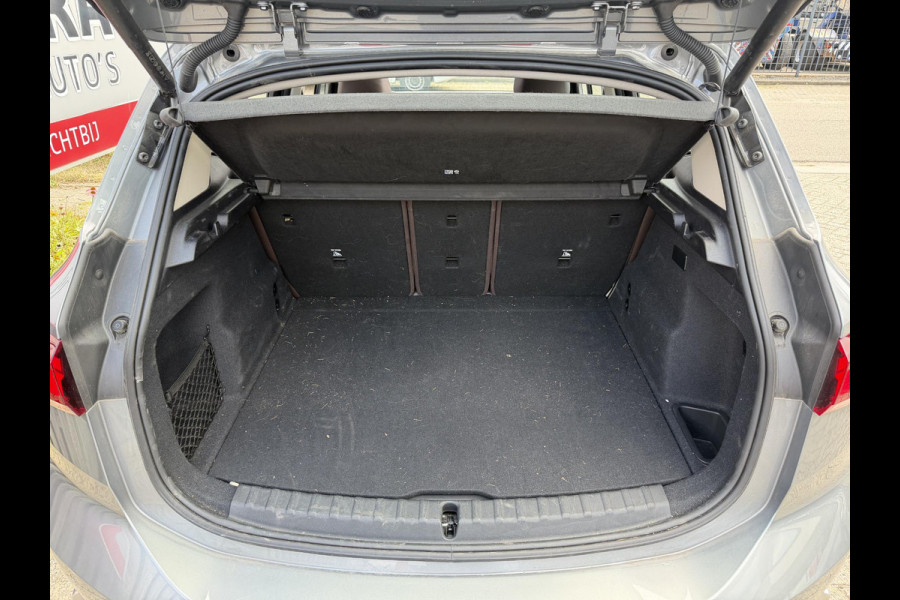 BMW 2 Serie Active Tourer 225e xDrive Luxury Line 17"/Leder + memory/Panoramadak/Camera/Apple Carplay & Android Auto