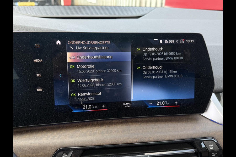 BMW 2 Serie Active Tourer 225e xDrive Luxury Line 17"/Leder + memory/Panoramadak/Camera/Apple Carplay & Android Auto