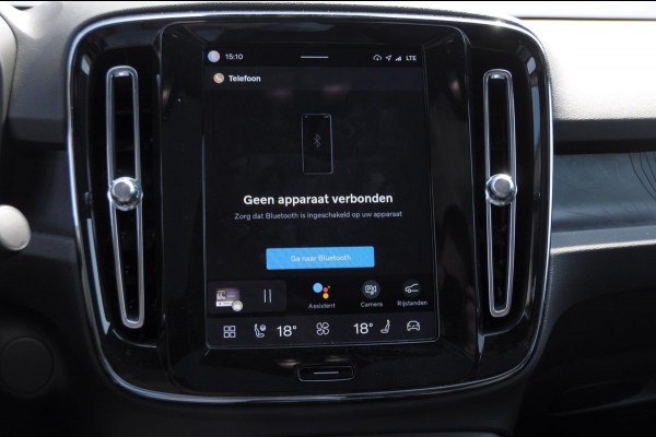 Volvo C40 252PK Automaat Single Ext. Range Plus 82 kWh / Adaptive cruise control  / Pilot assist / BLIS / Stoel en stuur verwarming / Elektrische achterklep / Parkeersensoren met camera / Google infotainment / Panoramadak