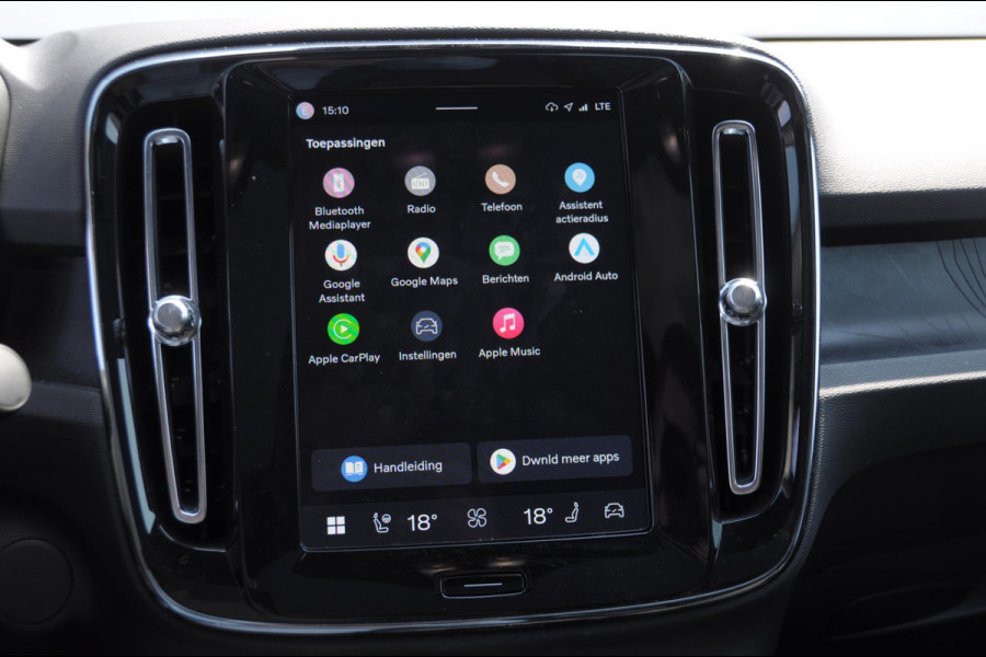Volvo C40 252PK Automaat Single Ext. Range Plus 82 kWh / Adaptive cruise control  / Pilot assist / BLIS / Stoel en stuur verwarming / Elektrische achterklep / Parkeersensoren met camera / Google infotainment / Panoramadak