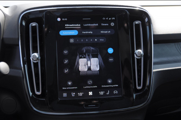 Volvo C40 252PK Automaat Single Ext. Range Plus 82 kWh / Adaptive cruise control  / Pilot assist / BLIS / Stoel en stuur verwarming / Elektrische achterklep / Parkeersensoren met camera / Google infotainment / Panoramadak