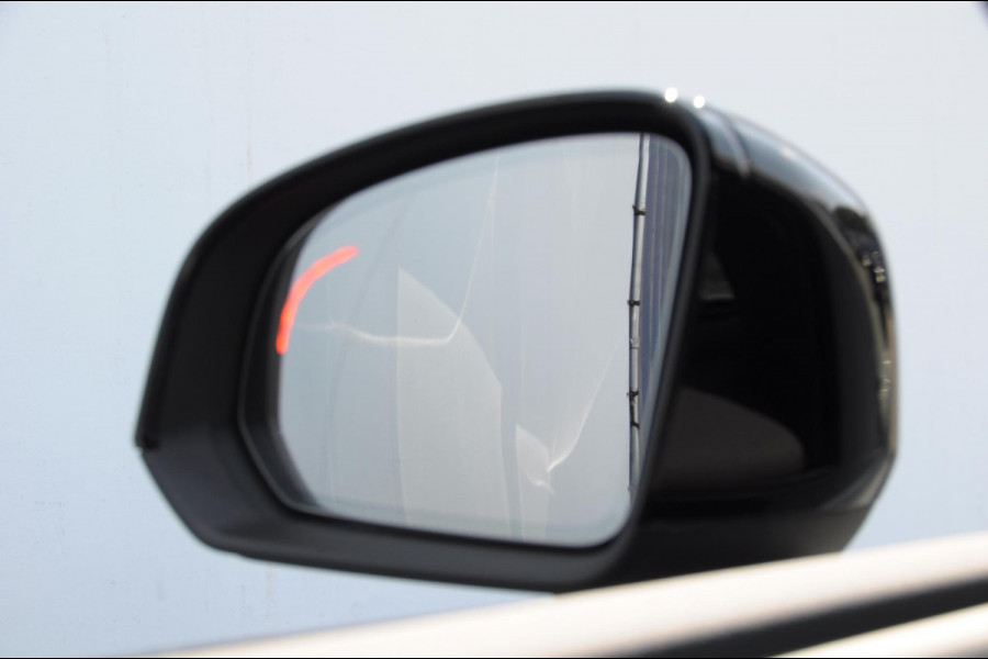 Volvo C40 252PK Automaat Single Ext. Range Plus 82 kWh / Adaptive cruise control  / Pilot assist / BLIS / Stoel en stuur verwarming / Elektrische achterklep / Parkeersensoren met camera / Google infotainment / Panoramadak