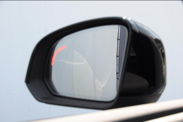Volvo C40 252PK Automaat Single Ext. Range Plus 82 kWh / Adaptive cruise control  / Pilot assist / BLIS / Stoel en stuur verwarming / Elektrische achterklep / Parkeersensoren met camera / Google infotainment / Panoramadak