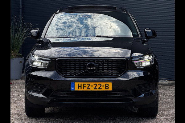 Volvo XC40 1.5 T5 Recharge R-Design | Pano | Trekhaak | Harman/Kardon | Winter Pack | Elek. Achterklep