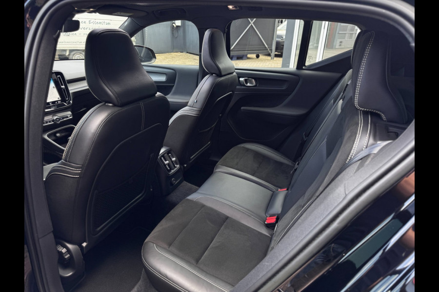 Volvo XC40 1.5 T5 Recharge R-Design | Pano | Trekhaak | Harman/Kardon | Winter Pack | Elek. Achterklep