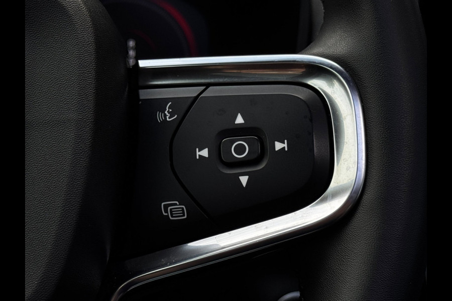 Volvo XC40 1.5 T5 Recharge R-Design | Pano | Trekhaak | Harman/Kardon | Winter Pack | Elek. Achterklep