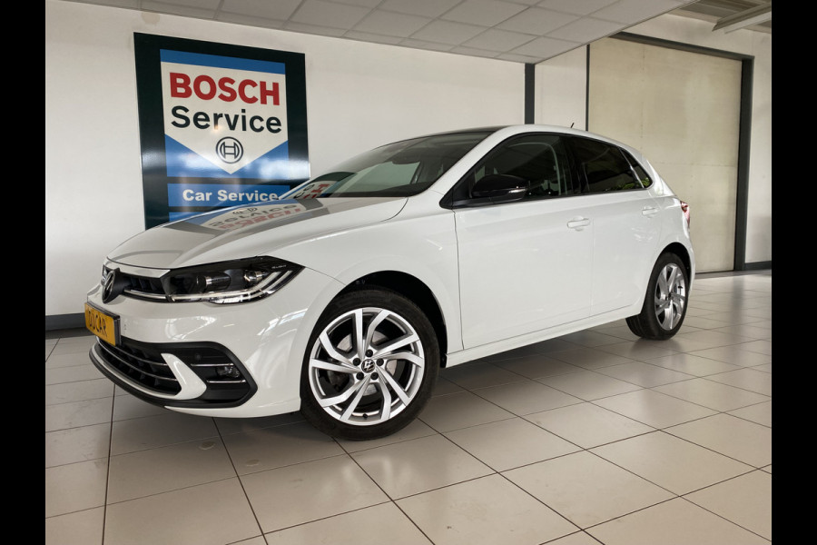 Volkswagen Polo 1.0 TSI style DSG 5 Drs 81kw / 110 PK Carplay  /IQ Light /Stoelverwarming / Navigatie / Cruise controle