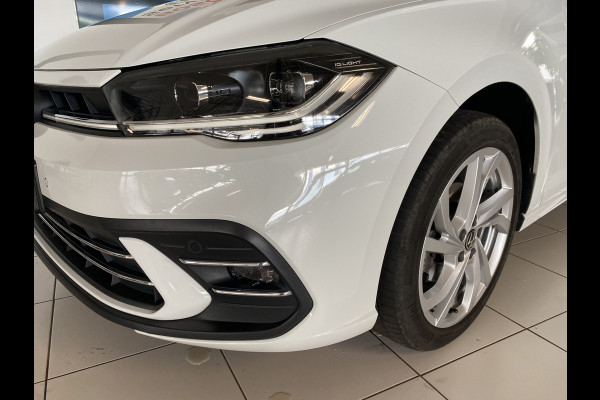 Volkswagen Polo 1.0 TSI style DSG 5 Drs 81kw / 110 PK Carplay  /IQ Light /Stoelverwarming / Navigatie / Cruise controle