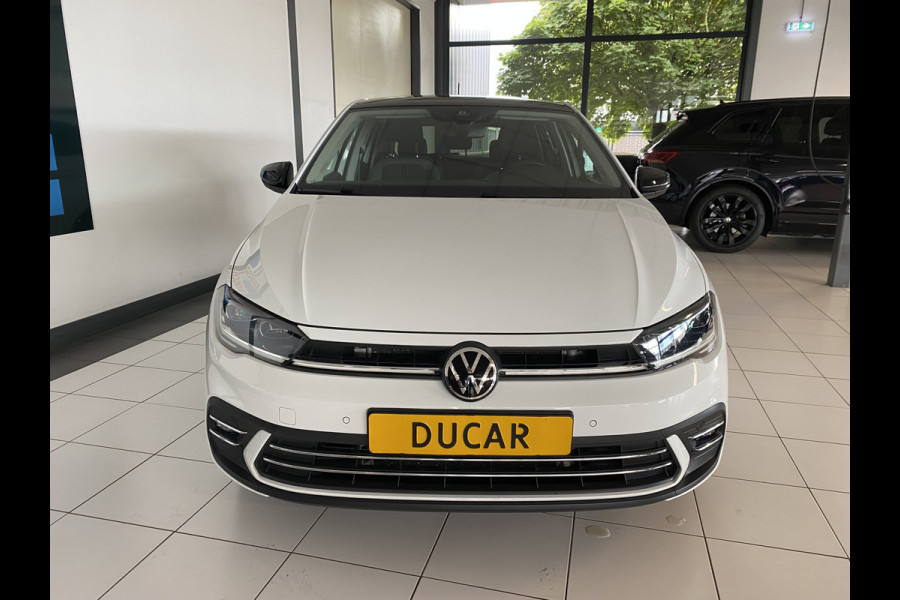 Volkswagen Polo 1.0 TSI style DSG 5 Drs 81kw / 110 PK Carplay  /IQ Light /Stoelverwarming / Navigatie / Cruise controle