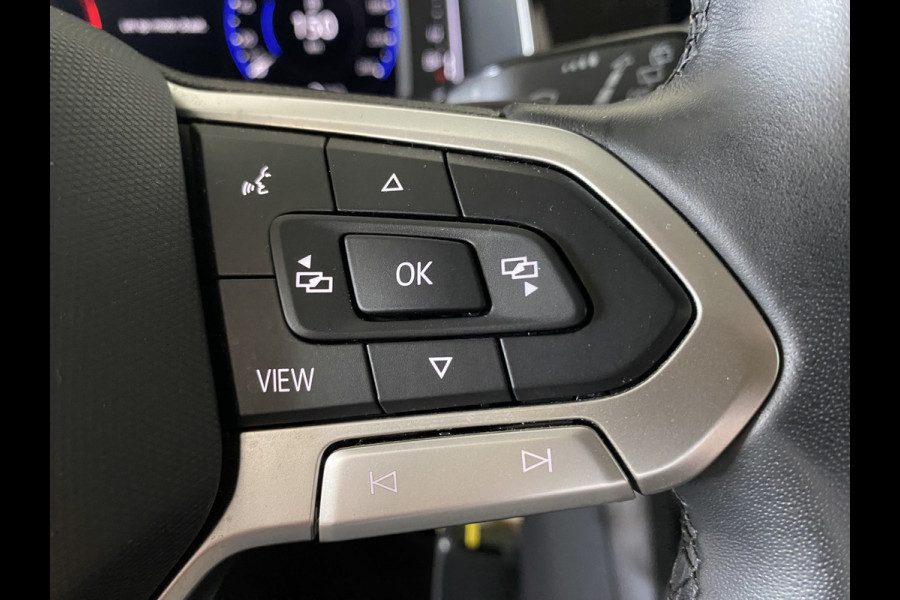 Volkswagen Polo 1.0 TSI style DSG 5 Drs 81kw / 110 PK Carplay  /IQ Light /Stoelverwarming / Navigatie / Cruise controle
