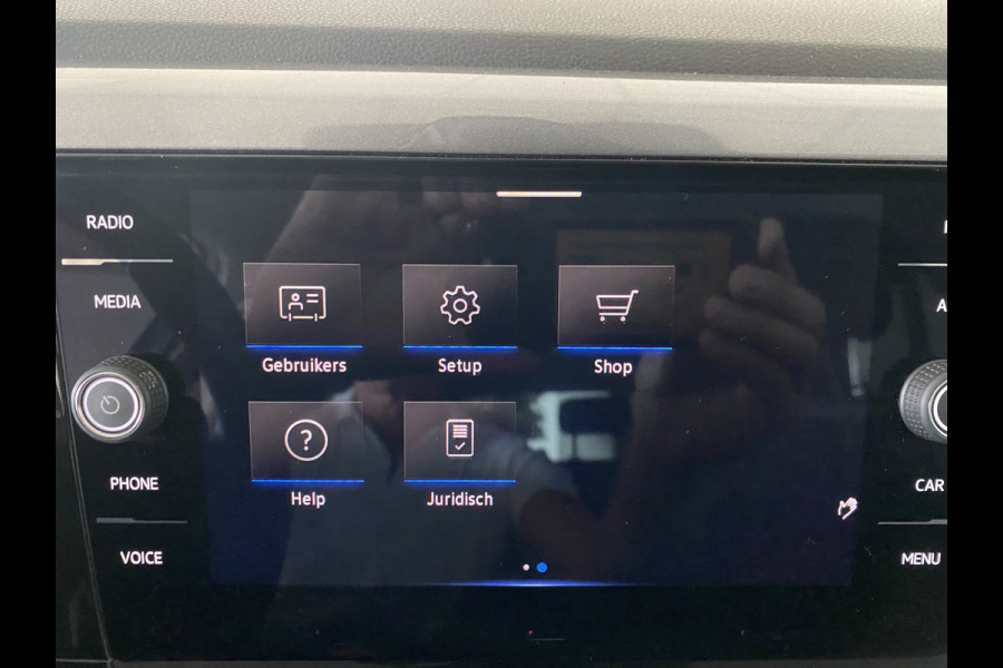 Volkswagen Polo 1.0 TSI style DSG 5 Drs 81kw / 110 PK Carplay  /IQ Light /Stoelverwarming / Navigatie / Cruise controle