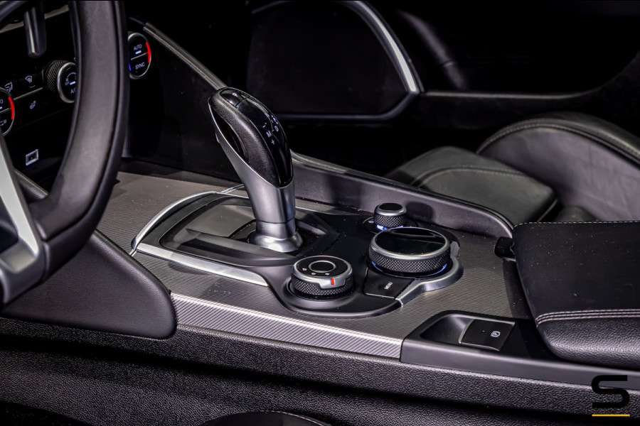 Alfa Romeo Giulia 2.0 T AWD Veloce|Pano|Trekhaak|H&K|FullOpt