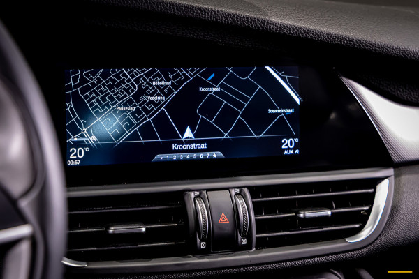 Alfa Romeo Giulia 2.0 T AWD Veloce|Pano|Trekhaak|H&K|FullOpt
