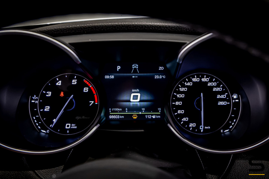 Alfa Romeo Giulia 2.0 T AWD Veloce|Pano|Trekhaak|H&K|FullOpt