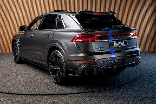 Audi RS Q8 4.0 TFSI B&O Ceramic HUD Massage Carbon Softclose Nachtzicht ACC Keyless 360 Camera Stoelventilatie Elektr. achterklep Memory seats Elektr. trekhaak Navi Niveauregeling PDC Stoelverwarming LM velgen