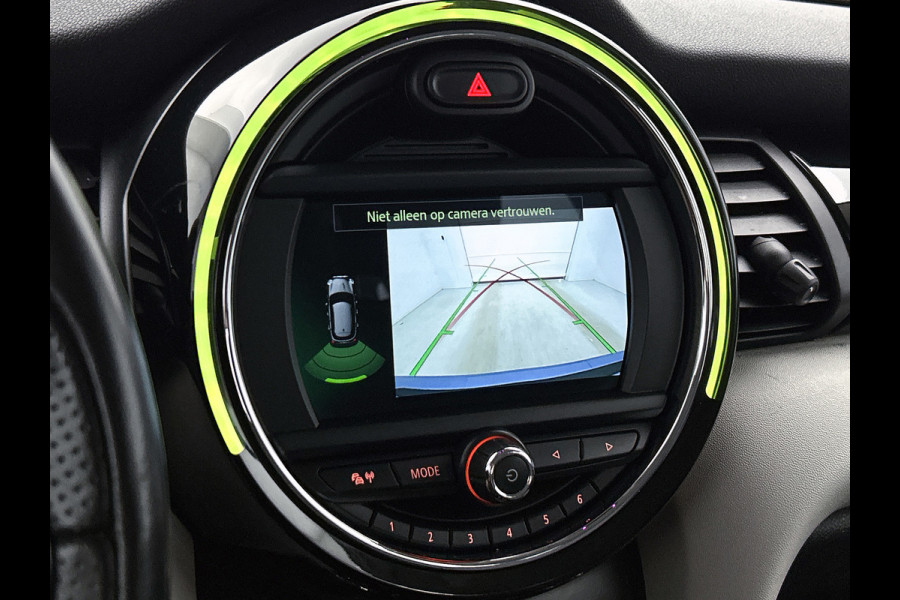 MINI 5-deurs 2.0 Cooper S Chili LAGE KM!! | 192PK | Carplay | JCW Stuur | AchterCam | Goed onderH | Etc