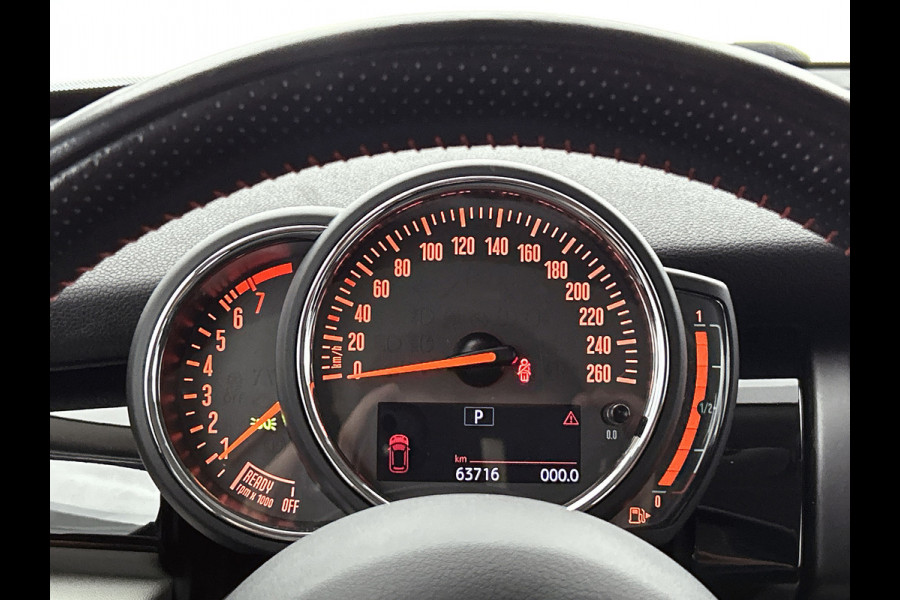 MINI 5-deurs 2.0 Cooper S Chili LAGE KM!! | 192PK | Carplay | JCW Stuur | AchterCam | Goed onderH | Etc