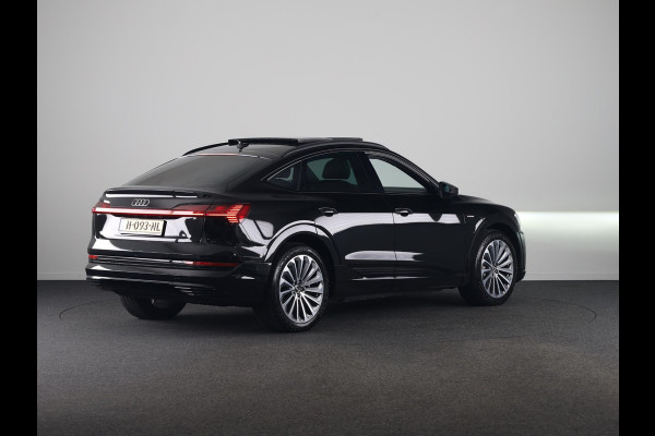 Audi e-tron Sportback 55 quattro Business edition Plus 95 kWh 408pk | Panoramadak | Lederen bekleding | Elektrisch verstelbare voorstoelen | Parkeercamera |
