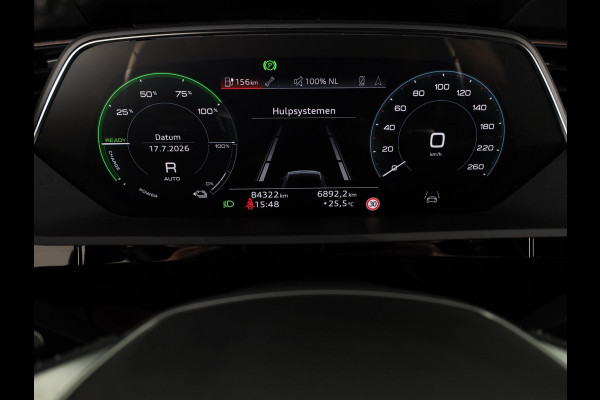 Audi e-tron Sportback 55 quattro Business edition Plus 95 kWh 408pk | Panoramadak | Lederen bekleding | Elektrisch verstelbare voorstoelen | Parkeercamera |