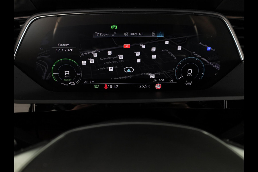 Audi e-tron Sportback 55 quattro Business edition Plus 95 kWh 408pk | Panoramadak | Lederen bekleding | Elektrisch verstelbare voorstoelen | Parkeercamera |