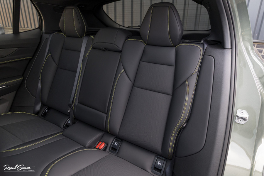 Lynk & Co 01 1.5 More | 4 Jaar fabrieksgarantie | Panorama dak | Memory | Adaptieve cruise | Blis |