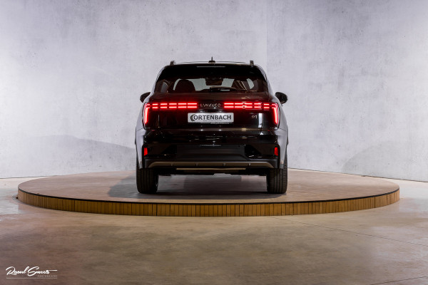 Lynk & Co 01 1.5 More | 4 Jaar fabrieksgarantie | Panorama dak | Memory | Adaptieve cruise | Blis |