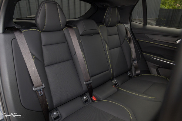 Lynk & Co 01 1.5 More | 4 Jaar fabrieksgarantie | Panorama dak | Memory | Adaptieve cruise | Blis |