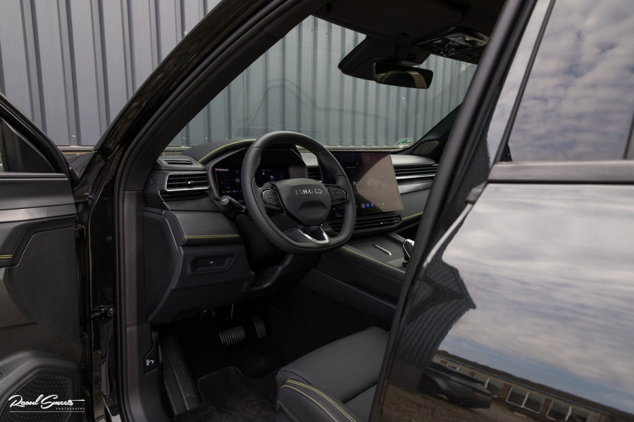 Lynk & Co 01 1.5 More | 4 Jaar fabrieksgarantie | Panorama dak | Memory | Adaptieve cruise | Blis |