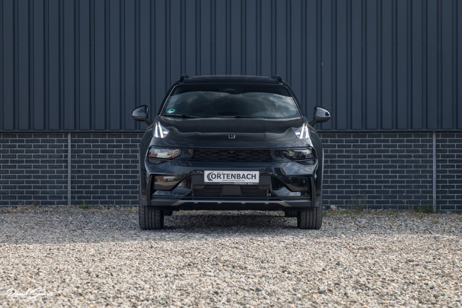 Lynk & Co 01 1.5 More | 4 Jaar fabrieksgarantie | Panorama dak | Memory | Adaptieve cruise | Blis |