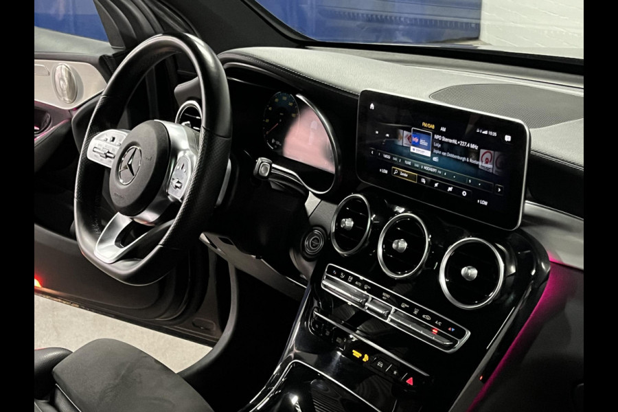Mercedes-Benz GLC 300e 4MATIC AMG-line Trekhaak | Open dak | Burmester | Stoelverwarming | Sfeerverlichting | 360 camera | Cruise control | Carplay
