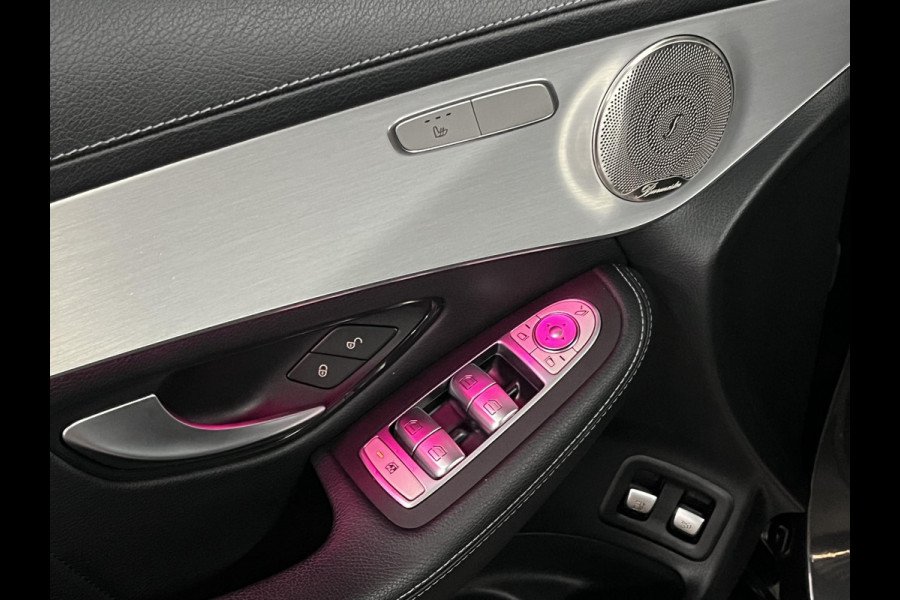Mercedes-Benz GLC 300e 4MATIC AMG-line Trekhaak | Open dak | Burmester | Stoelverwarming | Sfeerverlichting | 360 camera | Cruise control | Carplay