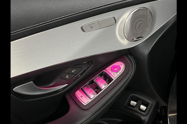 Mercedes-Benz GLC 300e 4MATIC AMG-line Trekhaak | Open dak | Burmester | Stoelverwarming | Sfeerverlichting | 360 camera | Cruise control | Carplay