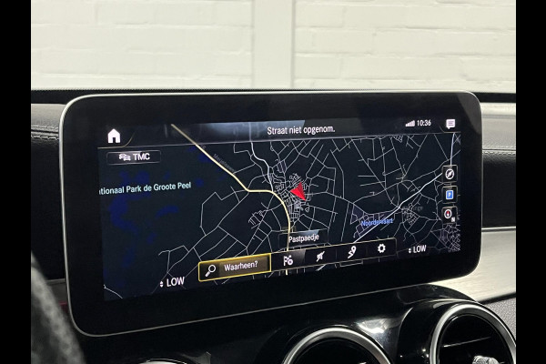 Mercedes-Benz GLC 300e 4MATIC AMG-line Trekhaak | Open dak | Burmester | Stoelverwarming | Sfeerverlichting | 360 camera | Cruise control | Carplay