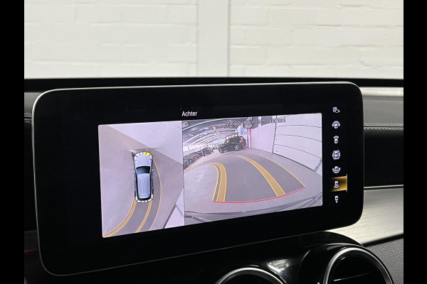 Mercedes-Benz GLC 300e 4MATIC AMG-line Trekhaak | Open dak | Burmester | Stoelverwarming | Sfeerverlichting | 360 camera | Cruise control | Carplay