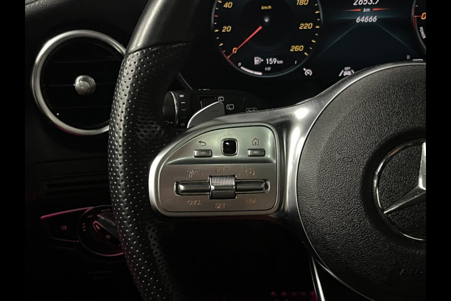 Mercedes-Benz GLC 300e 4MATIC AMG-line Trekhaak | Open dak | Burmester | Stoelverwarming | Sfeerverlichting | 360 camera | Cruise control | Carplay
