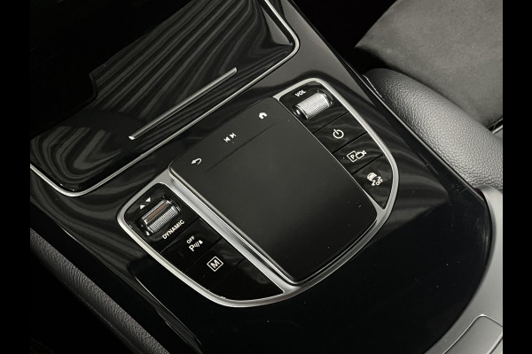 Mercedes-Benz GLC 300e 4MATIC AMG-line Trekhaak | Open dak | Burmester | Stoelverwarming | Sfeerverlichting | 360 camera | Cruise control | Carplay