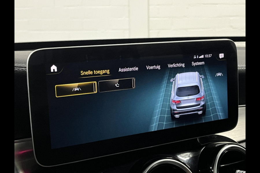 Mercedes-Benz GLC 300e 4MATIC AMG-line Trekhaak | Open dak | Burmester | Stoelverwarming | Sfeerverlichting | 360 camera | Cruise control | Carplay