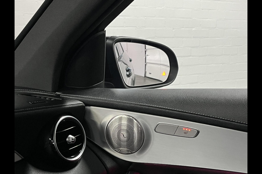 Mercedes-Benz GLC 300e 4MATIC AMG-line Trekhaak | Open dak | Burmester | Stoelverwarming | Sfeerverlichting | 360 camera | Cruise control | Carplay