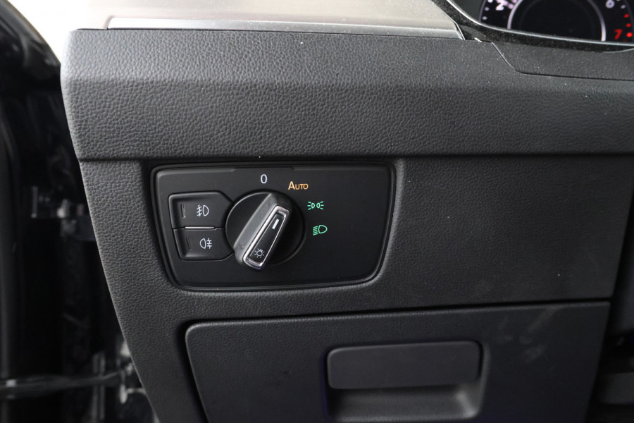 Volkswagen Passat Variant 1.8 TSI Highline Automaat, Digital Dash, Volleder