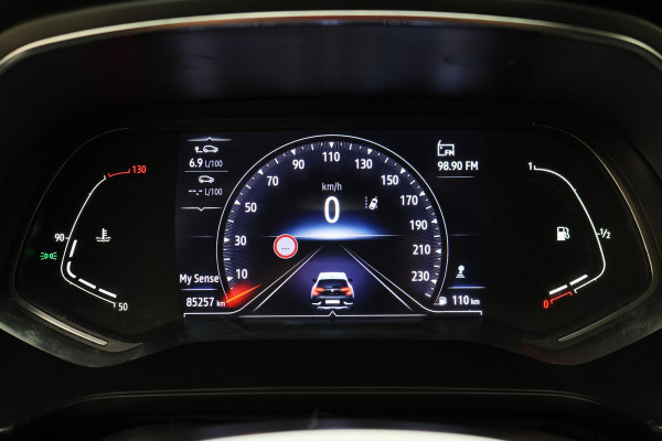 Renault Captur 1.0 TCe 90 Intens Leder/Stof, Climate, Cruise, Apple Carplay, LED, DAB, Trekhaak, 17''