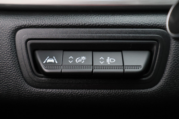 Renault Captur 1.0 TCe 90 Intens Leder/Stof, Climate, Cruise, Apple Carplay, LED, DAB, Trekhaak, 17''