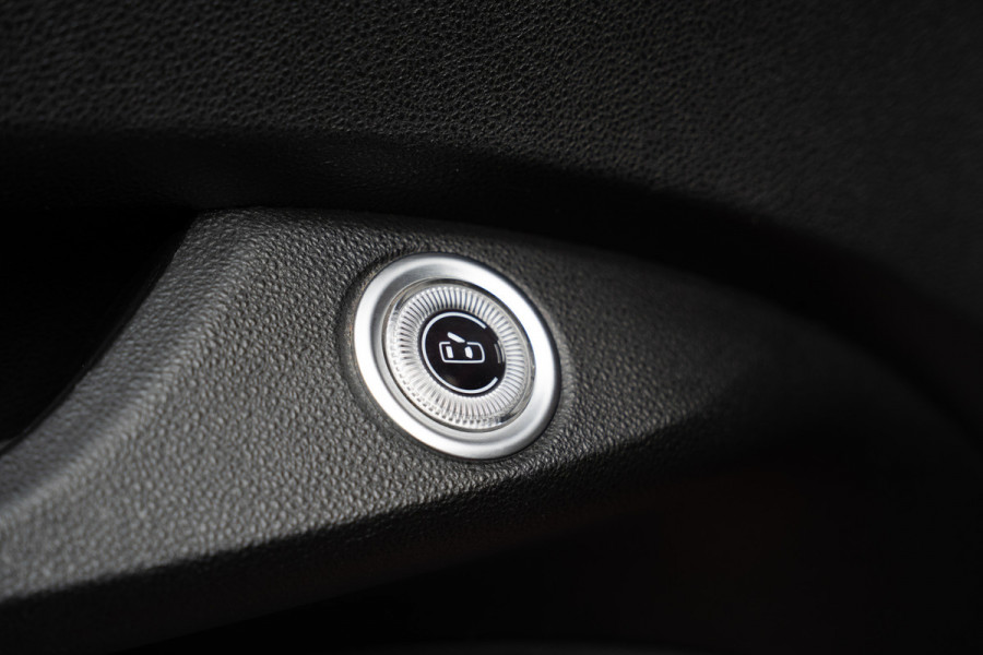 Fiat 500 24 kWh Navi Airco Stoelverwarming Cruise C. 3-Fase LED Carplay BTW auto SOH: 94,7%