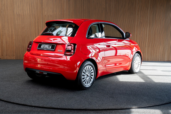 Fiat 500 24 kWh Navi Airco Stoelverwarming Cruise C. 3-Fase LED Carplay BTW auto SOH: 95,0%