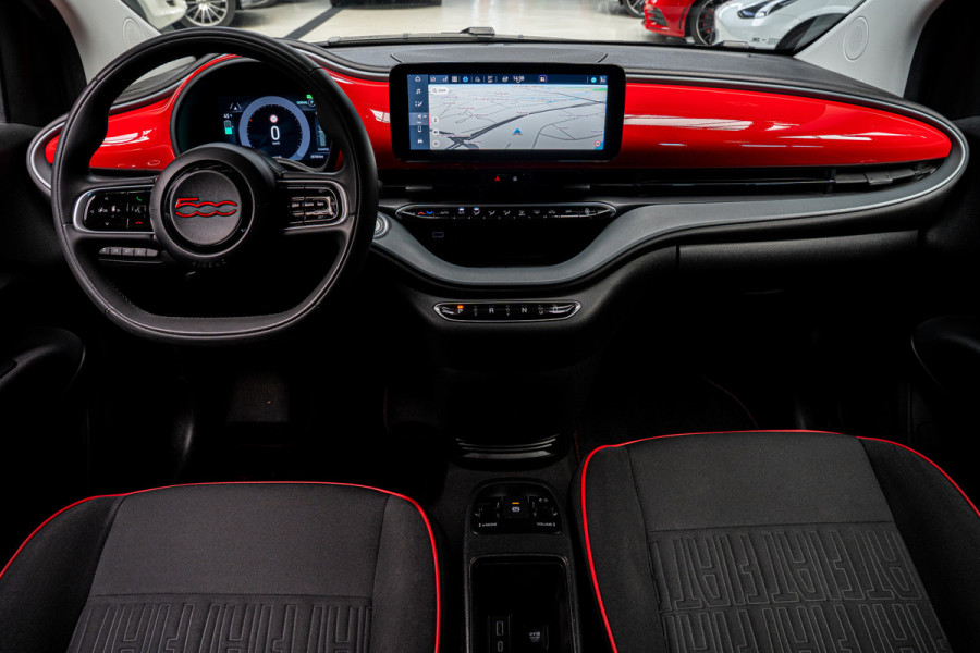Fiat 500 24 kWh Navi Airco Stoelverwarming Cruise C. 3-Fase LED Carplay BTW auto SOH: 95,0%