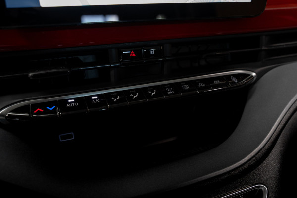 Fiat 500 24 kWh Navi Airco Stoelverwarming Cruise C. 3-Fase LED Carplay BTW auto SOH: 95,0%