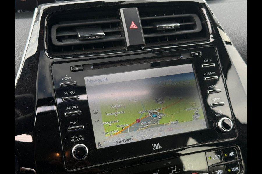 Toyota Prius 1.8 Executive Pano|Leder|JBL|HuD|Dealer Onderhouden