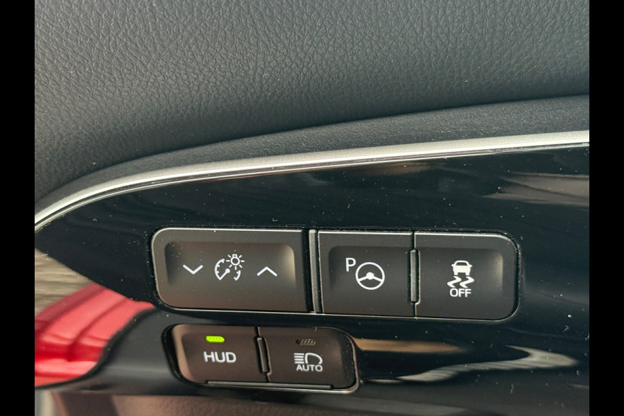 Toyota Prius 1.8 Executive Pano|Leder|JBL|HuD|Dealer Onderhouden
