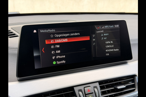 BMW X1 XDrive25e M Sport Pano Leder H/K HUD Trekh 19' Shadowline