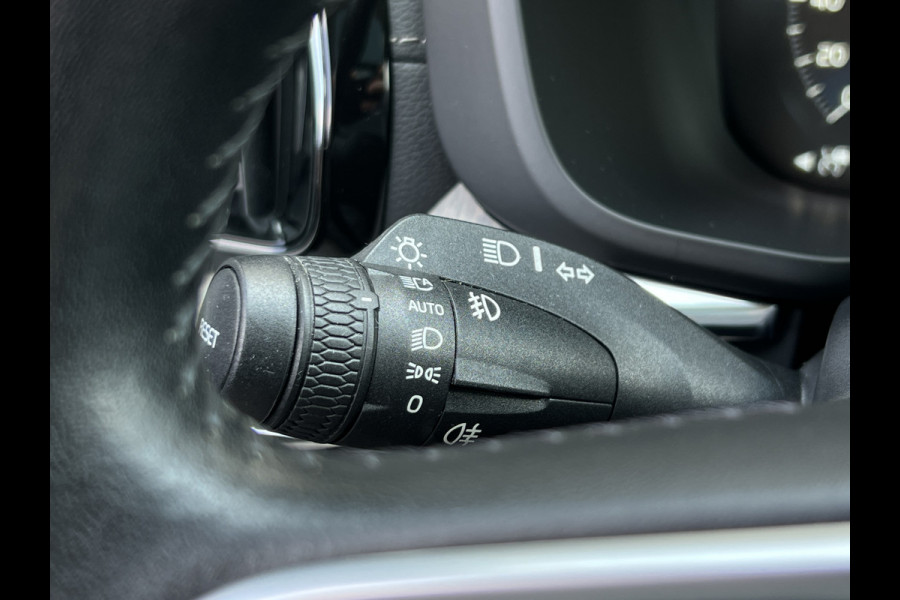 Volvo XC60 2.0 T5 Inscription | Pano | Leder | Pilot Assist |
